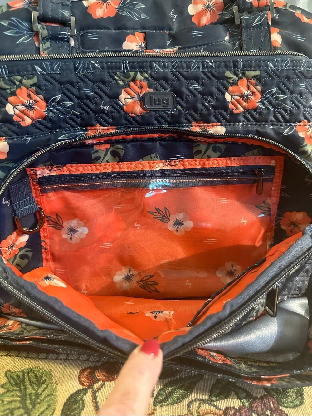 lug Quilted Floral Tote in Black with Orange Flowers - Picture 4 of 9